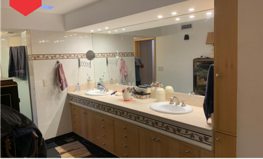 CASA EN VENTA (Calle 35 e/28 y 30)