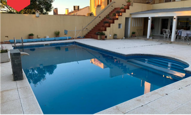 CASA EN VENTA (Calle 35 e/28 y 30)