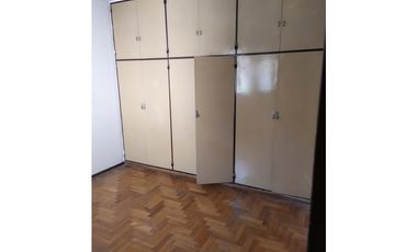 DEPARTAMENTO CALLE GODOY CRUZ