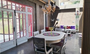 Nayón, Casa en Renta, 240m2, 2 Habitaciones