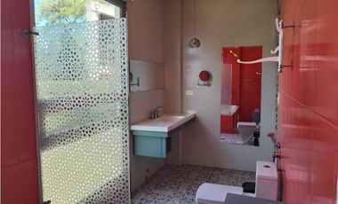Nayón, Casa en Renta, 240m2, 2 Habitaciones