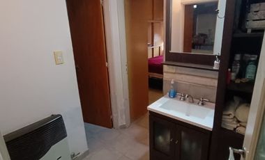Casa con Departamento en venta en Victoria
