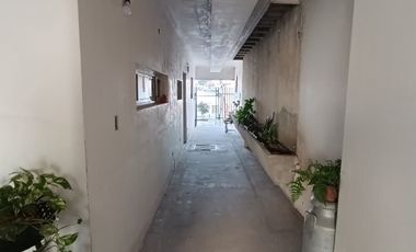Casa con Departamento en venta en Victoria