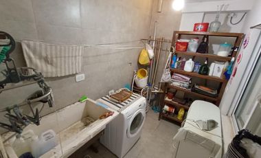 Casa con Departamento en venta en Victoria