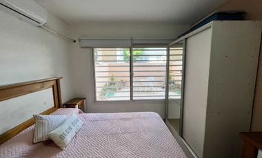 Venta depto 2 amb con patio y cochera. Moreno