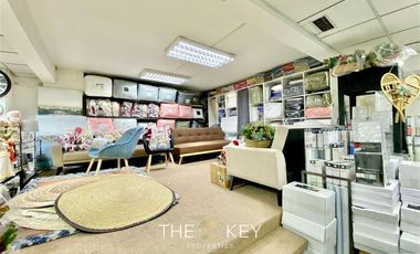 Local Comercial en Arriendo en Barros Arana - Anibal Pinto