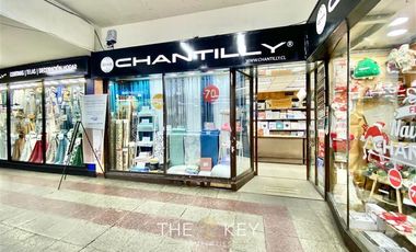 Local Comercial en Arriendo en Barros Arana - Anibal Pinto