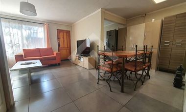 Casa en Venta en Av. Américo Vespucio