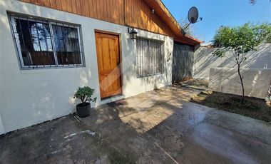 Casa en Venta en Av. Américo Vespucio