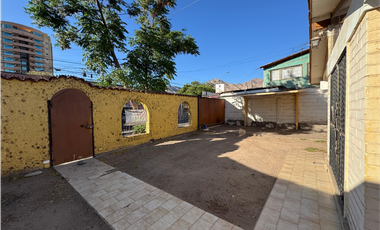 SE VENDE AMPLIA PROPIEDAD CON EXCELENTE UBICACION CENTRO COPIAPO