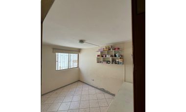 SE VENDE AMPLIA PROPIEDAD CON EXCELENTE UBICACION CENTRO COPIAPO