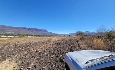 Terreno en venta ideal para bodegas, siembra o gasolinera