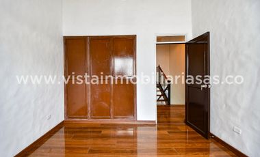 Arriendo Casa Comercial en el Sector de La Camelia, Manizales