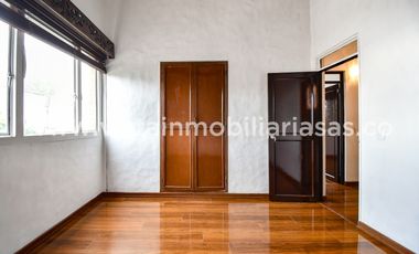 Arriendo Casa Comercial en el Sector de La Camelia, Manizales