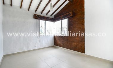 Arriendo Casa Comercial en el Sector de La Camelia, Manizales