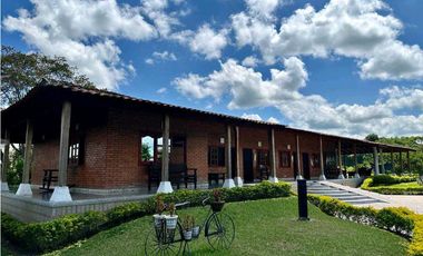 Finca Agroturismo En Venta En Alcala-Valle