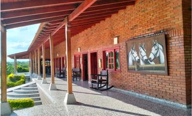 Finca Agroturismo En Venta En Alcala-Valle