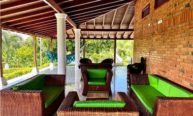 Finca Agroturismo En Venta En Alcala-Valle