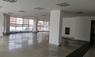 SE ARRIENDA EDIFICIO EN EL CHICO