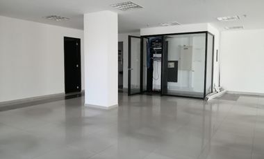 SE ARRIENDA EDIFICIO EN EL CHICO