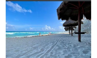Penthouse en venta Cancún frente al mar y laguna –  Zona Hotelera