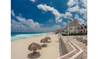 Penthouse en venta Cancún frente al mar y laguna –  Zona Hotelera