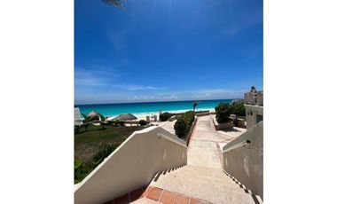 Penthouse en venta Cancún frente al mar y laguna –  Zona Hotelera