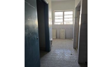 Amplia Casa en Esquina en Sector Aduana - Terreno de 800 m²
