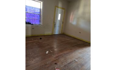 Amplia Casa en Esquina en Sector Aduana - Terreno de 800 m²
