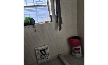 Amplia Casa en Esquina en Sector Aduana - Terreno de 800 m²