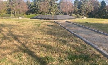 Sitio en Venta en Parque del Recuerdo Huechuraba