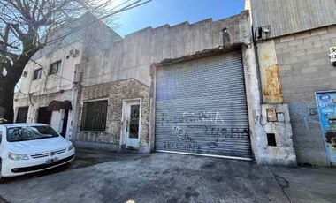 Venta Galpón sin columnas 330 m2. Florida Oeste