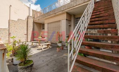 Venta Belgrano R Casa Lote Propio de 10x20 garage