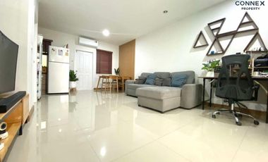 FOR SELL Townhouse/Townhome  The Trust Town Wongwaen - Lamlukka MRT-Yak Tiwanon CX-111021