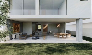Casa de Lujo en  preventa, Alcazar frente a Parque, Zona Andares