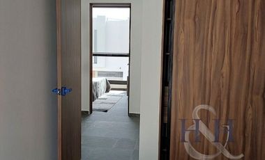 Casa  SAMOS  en condominio en Real de Valdepeñas, Zapopan