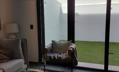 Casa  SAMOS  en condominio en Real de Valdepeñas, Zapopan