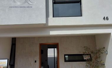 Casa  SAMOS  en condominio en Real de Valdepeñas, Zapopan