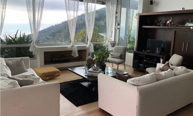 Casa Campestre Luxuri en via Palmas El Poblado  con vista a la Ciudad