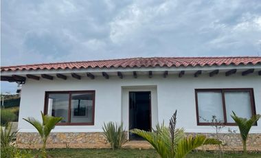 Casa Campestre en Parcela Carmen Viboral