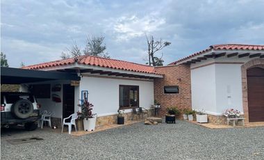 Casa Campestre en Parcela Carmen Viboral