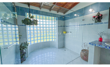 Finca Independiente Rionegro - El Carmen