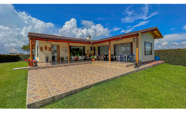 Finca Independiente Rionegro - El Carmen