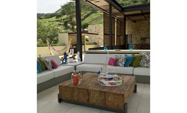HERMOSA CASA PARA LA VENTA -  VILLETA - CUNDINAMARCA