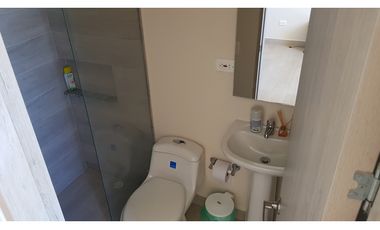 Apartamento con excelente vista cerca a Makro - 005