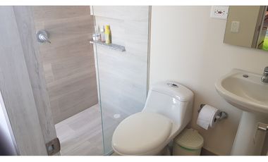 Apartamento con excelente vista cerca a Makro - 005