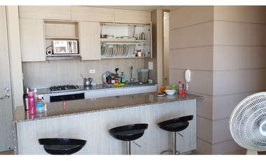 Apartamento con excelente vista cerca a Makro - 005