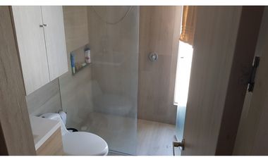 Apartamento con excelente vista cerca a Makro - 005