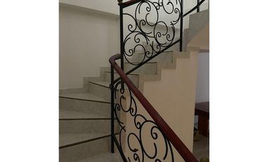 CASA DISPONIBLE EN VENTA