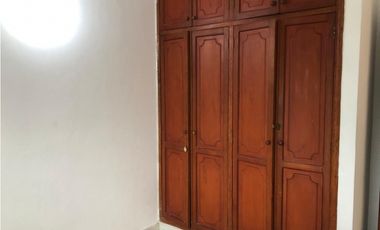CASA DISPONIBLE EN VENTA